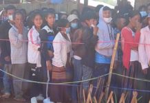 လုၵ်ႈဢွၼ်ႇဢႃယု ပႆႇတဵမ် 18 ပီ ယိပ်းဝႂ်တူင်ႇၵိၼ်ႇ (ဝႂ်ၶိဝ်း) ၵႂႃႇတွတ်ႈၶႅပ်းတင်းၼမ် တီႈမိူင်းတူၼ်