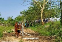 ၶွမ်ႊပၼီႊ ႁူင်ပင်း ၸွႆးတြႃး ၸဝ်ႈသြႃႇ ဝတ်ႉႁွင်ႈလိုၵ်ႉ တႃႈၶီႈလဵၵ်း