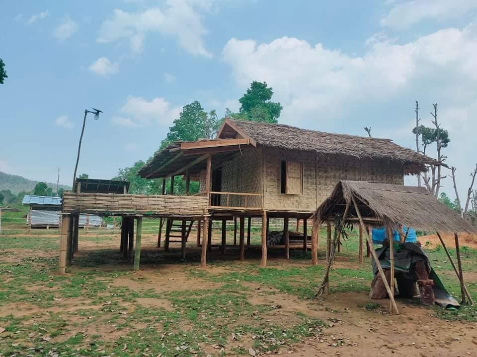 ႁိူၼ်းယေး ၵူၼ်းဝၢၼ်ႈမႂ်ႇတိုၼ်းလီ