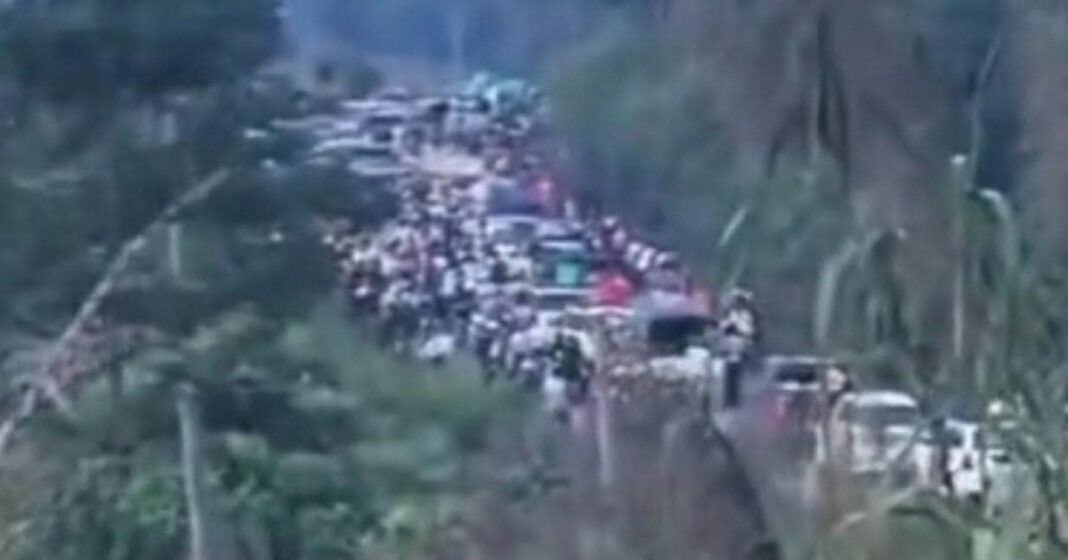 ၵူၼ်းမိူင်း ပၢႆႈဢွၵ်ႇမႃး တီႈဝဵင်းလၢဝ်ႇၵၢႆး