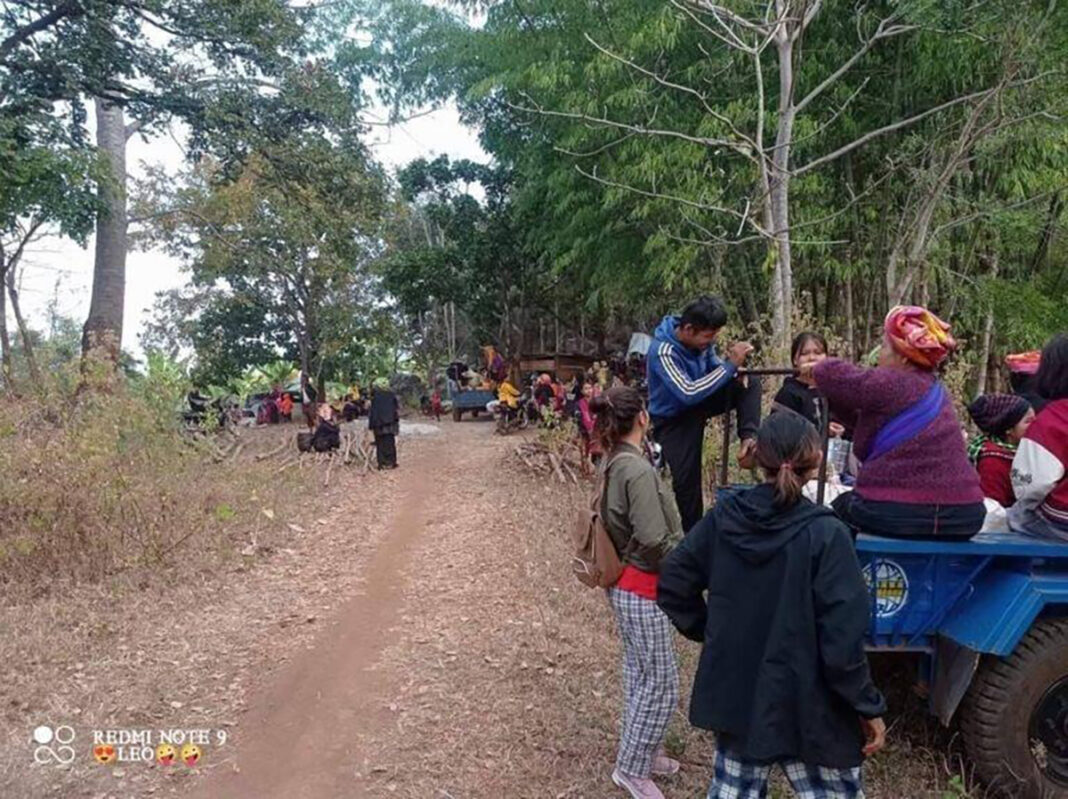 ၵူၼ်းပၢႆႈၽေးသိုၵ်း ၼႂ်းၸိုင်ႈတႆးပွတ်းၸၢၼ်း