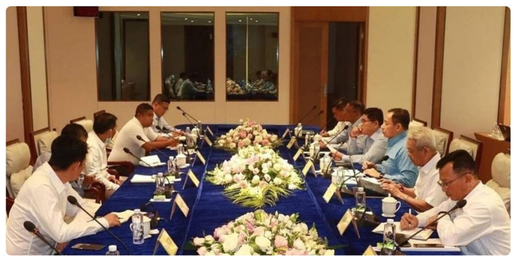 ၸုမ်းဢူၺ်းလီ 3 ၸုမ်း - သိုၵ်းမၢၼ်ႈ ဢုပ်ႇၵၼ် တီႈမိူင်းၶႄႇ