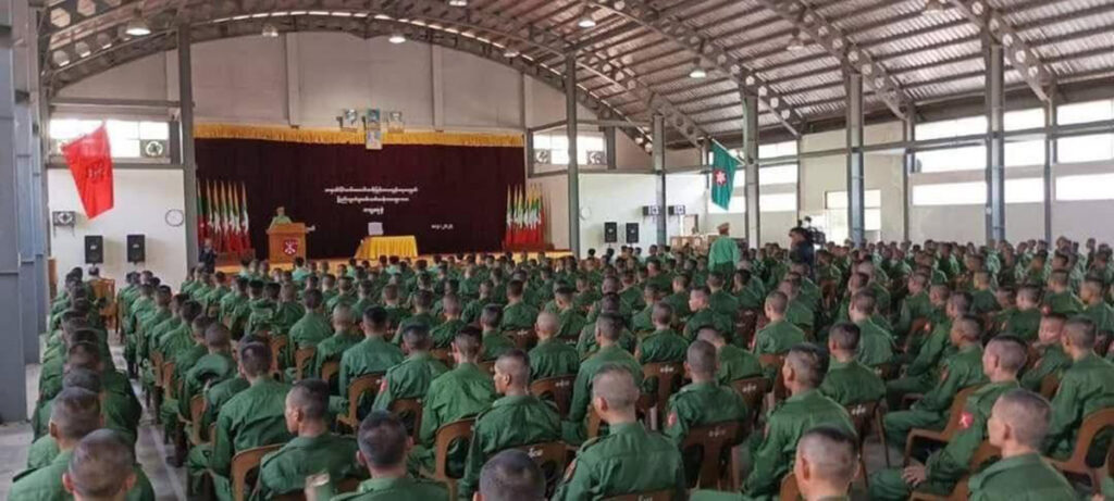 ပၢင်သွၼ်ၵၢၼ်သိုၵ်း ၶွင်သိုၵ်းမၢၼ်ႈ
