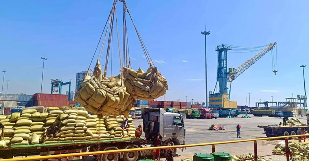 ၶဝ်ႈၵၢပ်ႇ မိူင်းမၢၼ်ႈ