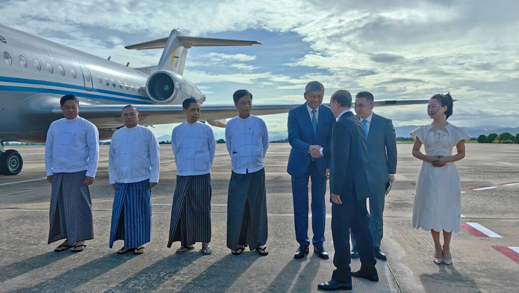 ၸွမ်ၸိုင်ႈၵဝ်ႇ ဢူးတဵင်းၸဵင်ႇ