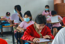 ပၢင်တွပ်ႇလိၵ်ႈတႆး ၶၢဝ်းမႆႈ