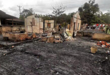 ႁိူၼ်းယေး ၵူၼ်းဝၢၼ်ႈၶဵဝ်းႁၢႆ