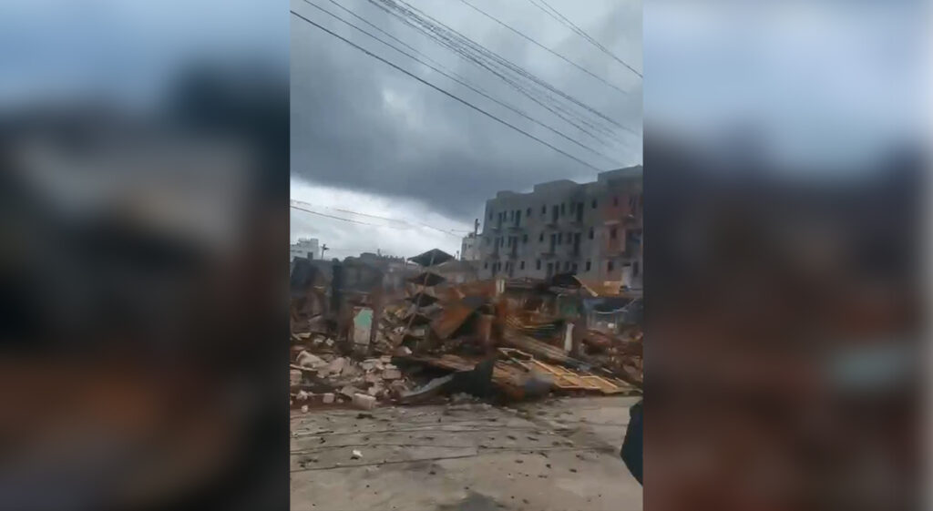 ၾႆးမႆႈ ၵၢတ်ႇလႃႈသဵဝ်ႈလူင်