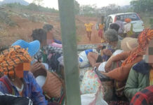 ၵူၼ်းထဝ်ႈ ပၢႆႈၽေးသိုၵ်း တီႈဝဵင်းပၢင်လွင်း ၺႃးတီႉမတ်ႉ ၵၼ်ႉၸၼ် Panglong