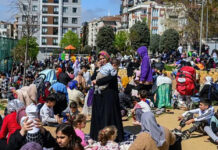 ၽႅၼ်ႇလိၼ်ဝႆ ႁႅင်းယႂ်ႇ တီႈမိူင်းတူႊရၵီႊ ၵူၼ်းမိူင်းမၢတ်ႇၸဵပ်း 150 ပၢႆ Turkey