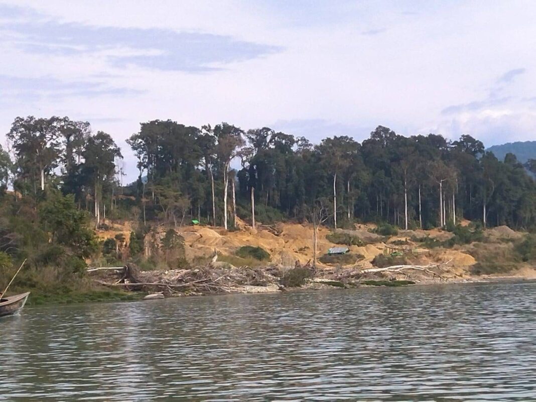 signal-2025-09-23-171159_004