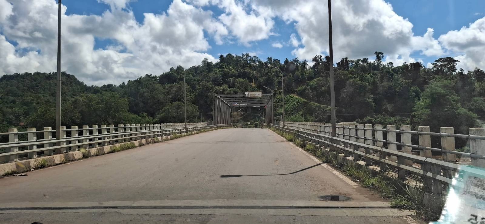 သိုၵ်းမၢၼ်ႈတႄႇၶိုၼ်း ပၢင်ၵုမ်လုမ်းသၽႃးယဝ်ႉသေတႃႉ ပႆႇယွမ်းပိုတ်ႇပၼ်ၶိုၼ်း ၶူဝ်လူင်ဝဵင်းသီႇပေႃႉ