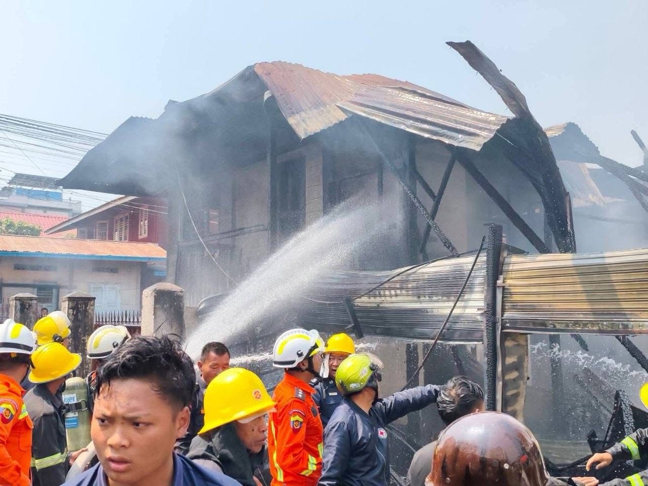 တဝ်ႈၵႅတ်ႉသ်တႅၵ်ႇ ၾႆးမႆႈႁိူၼ်း ၵၢင်ဝဵင်းတူၼ်ႈတီး