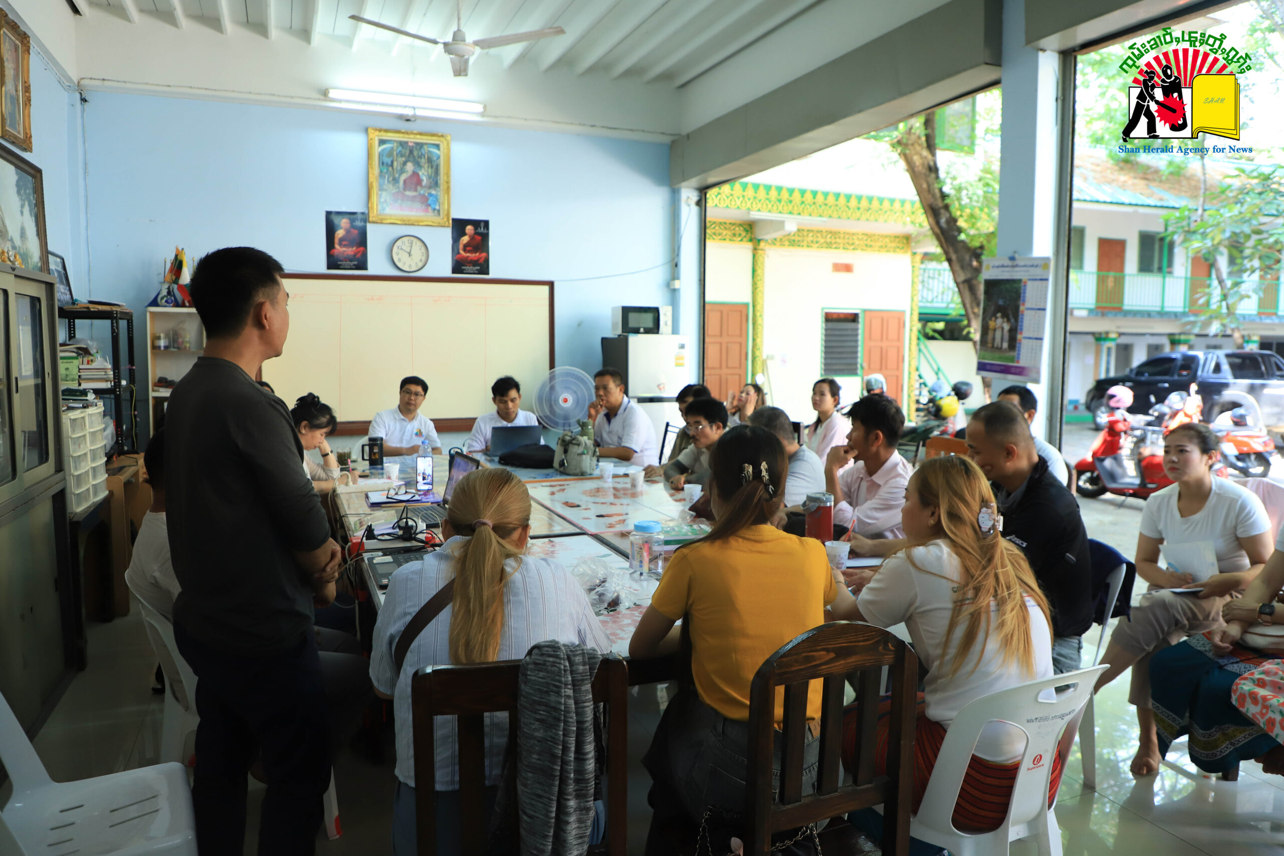 ၵေႃလိၵ်ႈလၢႆးလႄႈ ၾိင်ႈငႄႈတႆးဝဵင်းၵဵင်းမႂ်ႇ ႁူမ်ႈတႅင်ႇတင်ႈႁူဝ်ပဝ်ႈမႂ်ႇလႄႈ ၸုမ်းပွင်ၵၢၼ်